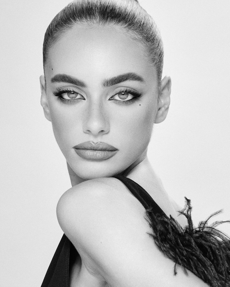 Yael Shelbia Yael Shelbia