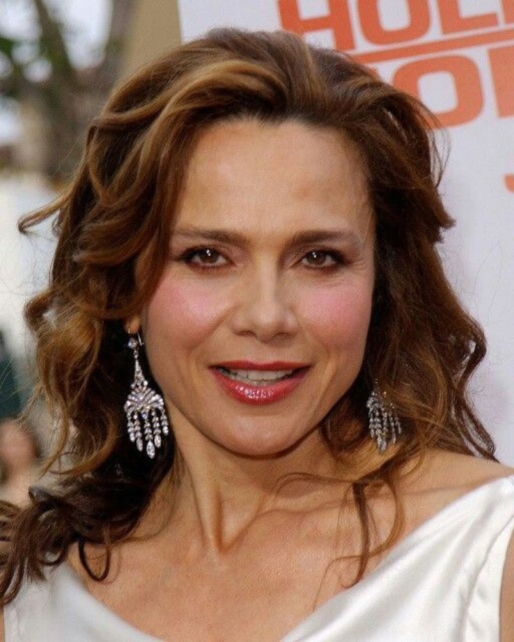 Lena Olin