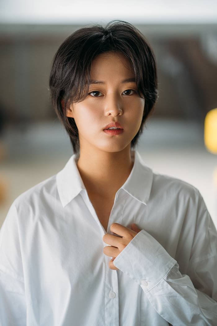 Lee Yeon