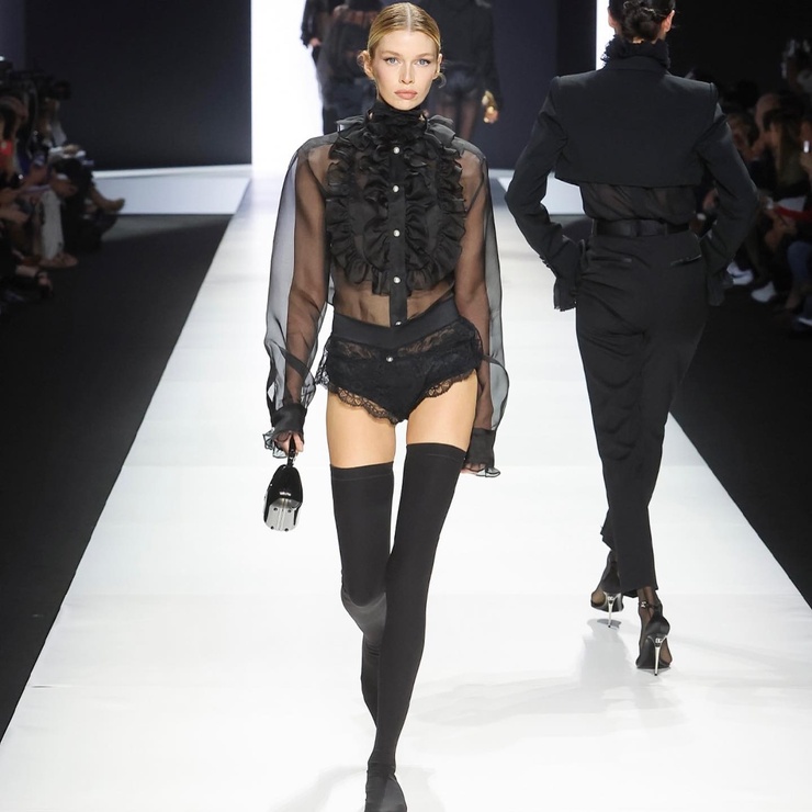 Stella Maxwell