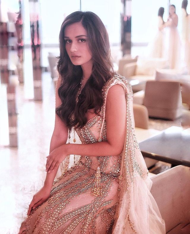 Manushi Chhillar