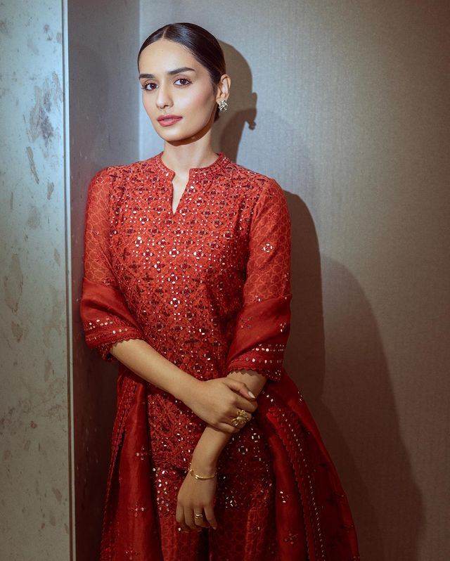 Manushi Chhillar