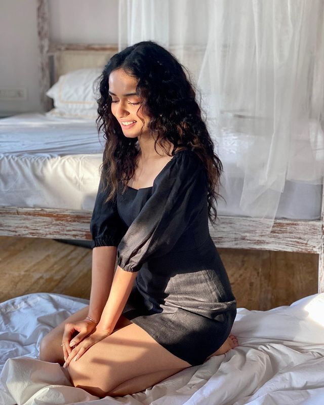 Manushi Chhillar
