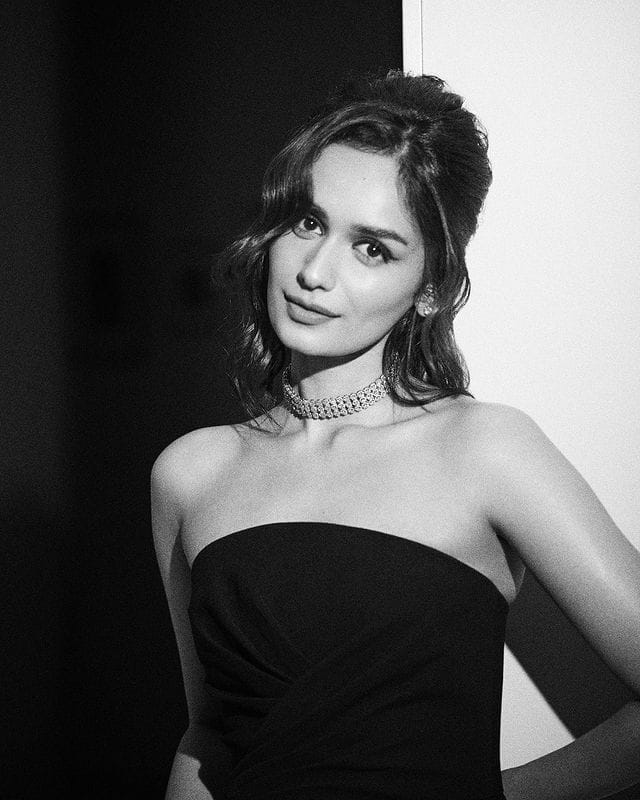 Manushi Chhillar Manushi Chhillar