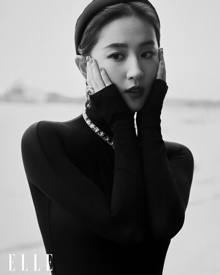 Yifei Liu