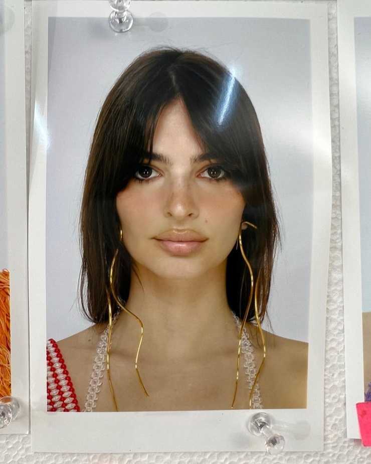 Emily Ratajkowski