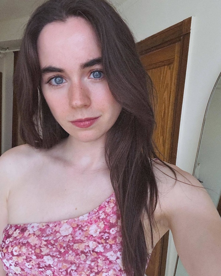 Sarah Desjardins Sarah Desjardins
