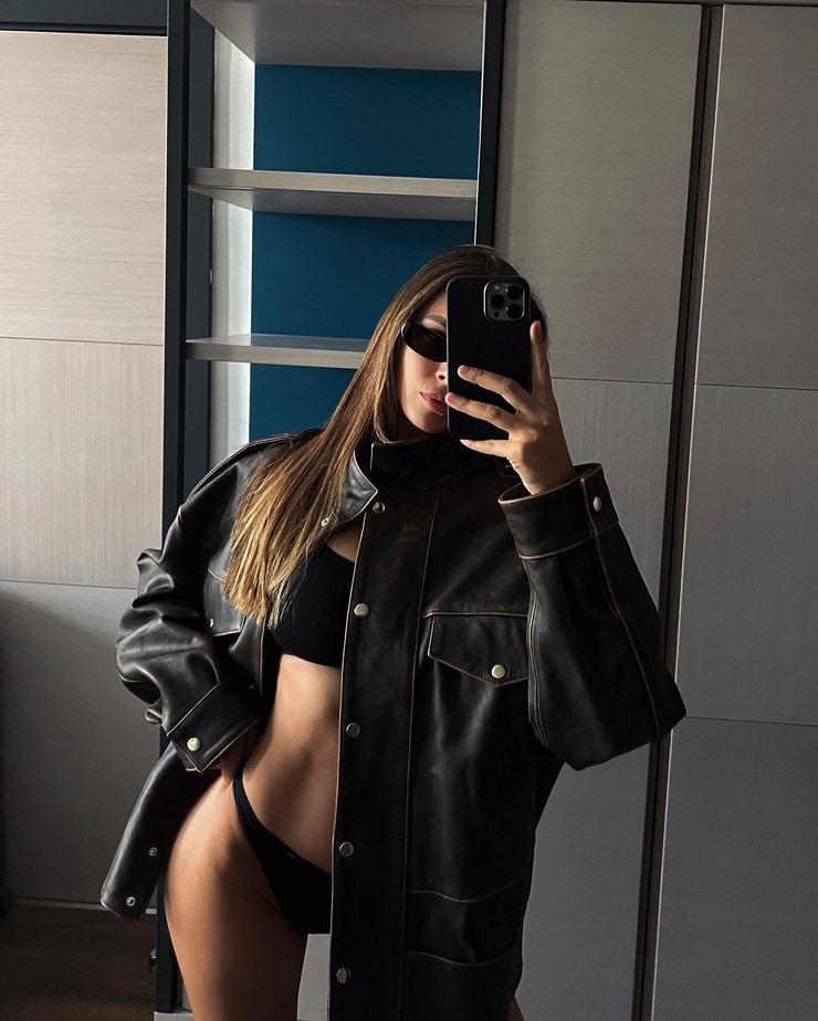 Viki Odintcova Viki Odintcova