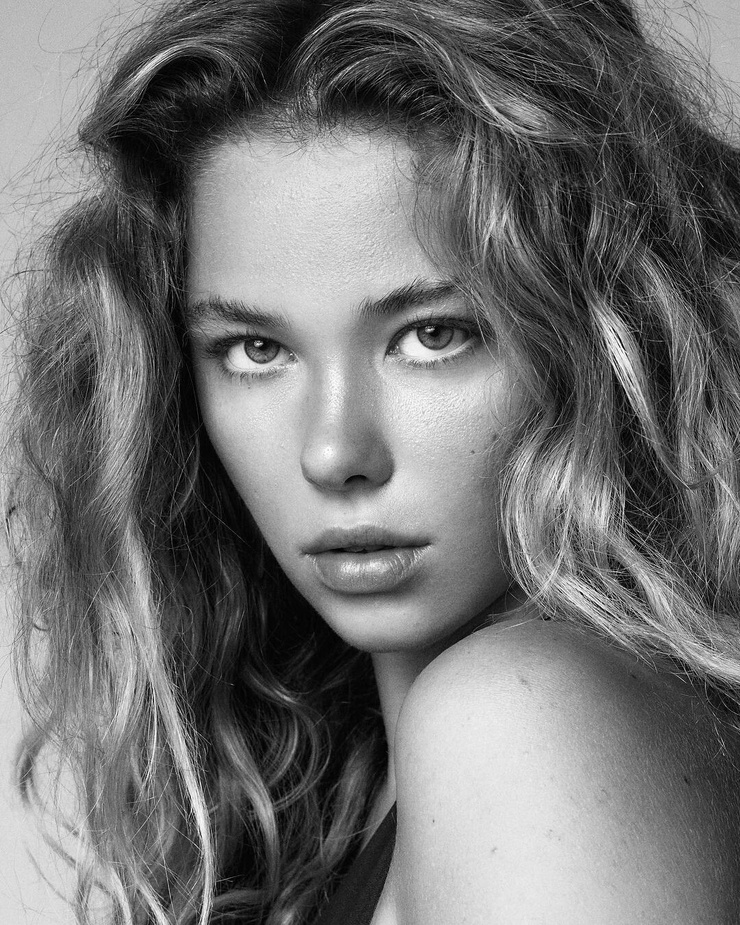 Olivia Taylor II