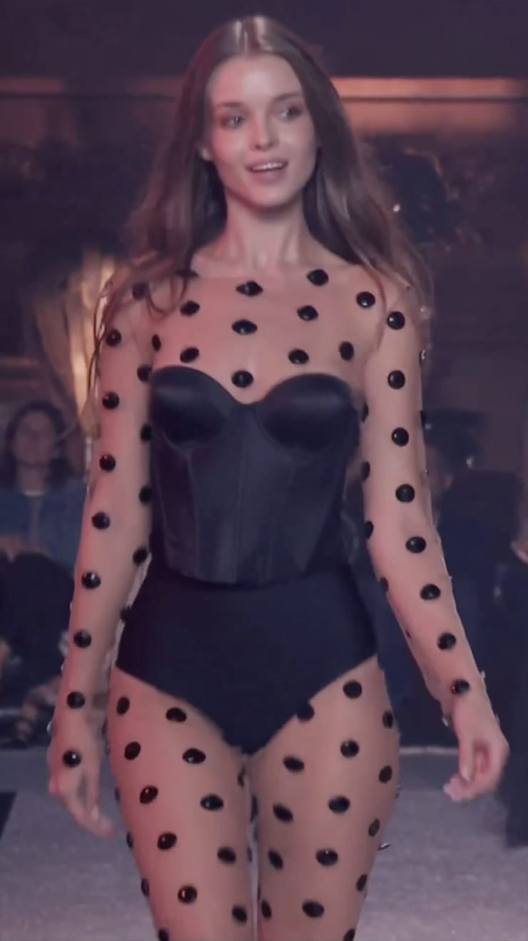 Anna Zak