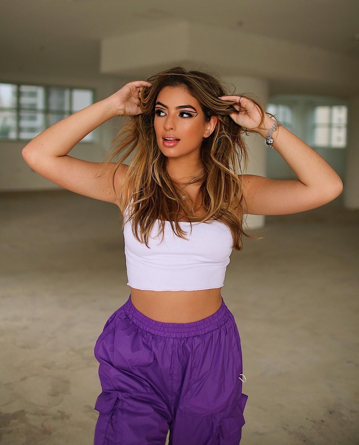 Júlia Puzzuoli