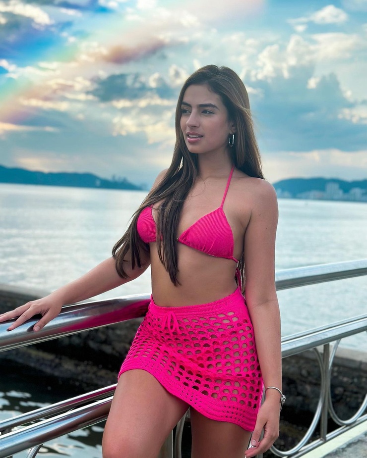 Júlia Puzzuoli
