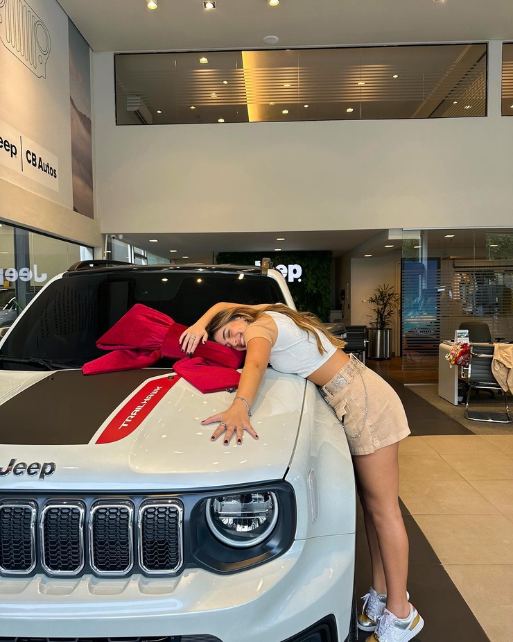 Júlia Puzzuoli