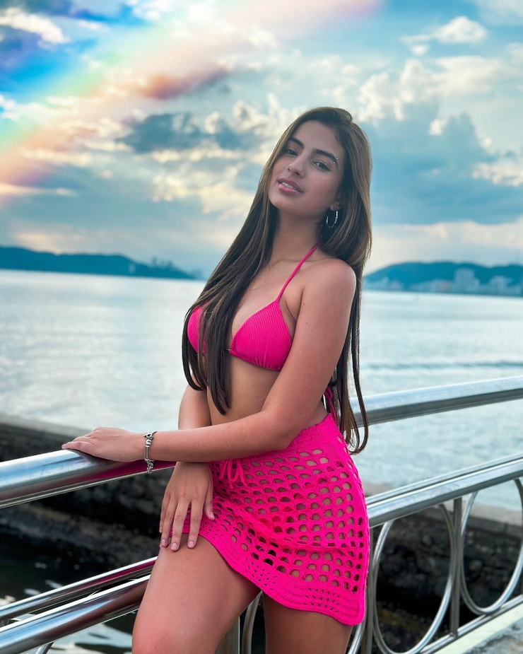 Júlia Puzzuoli