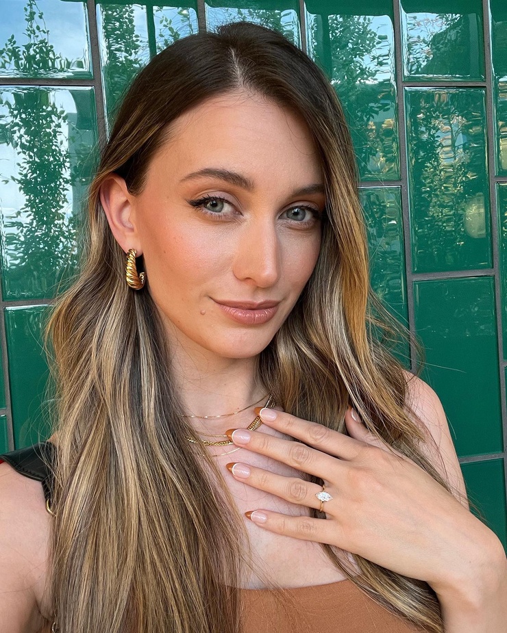 Kaitlyn Ridge