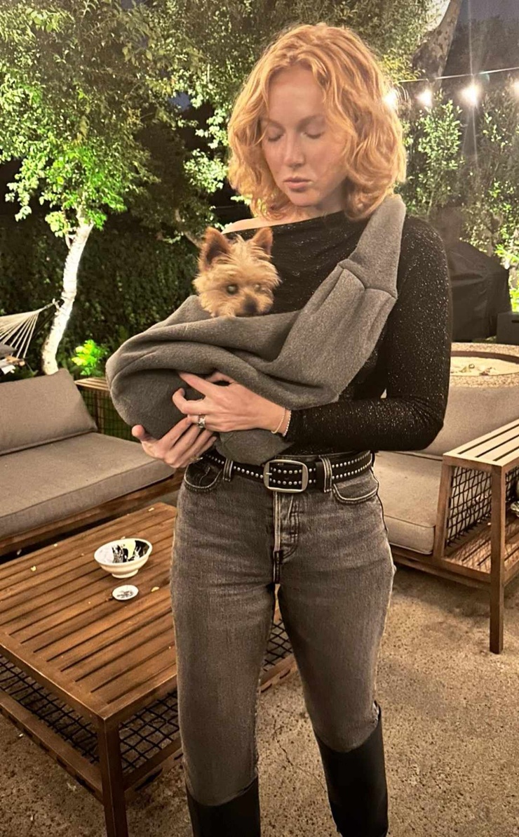 Molly C. Quinn Molly C. Quinn