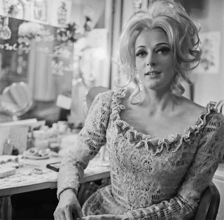 Maggie Smith Maggie Smith