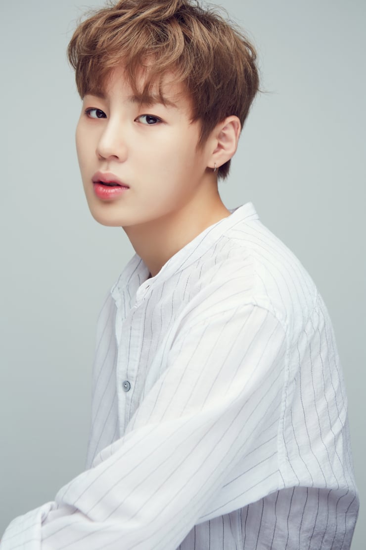 Sung-Woon Ha