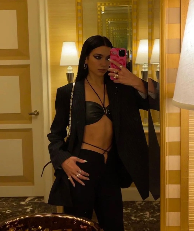 Dua Lipa
