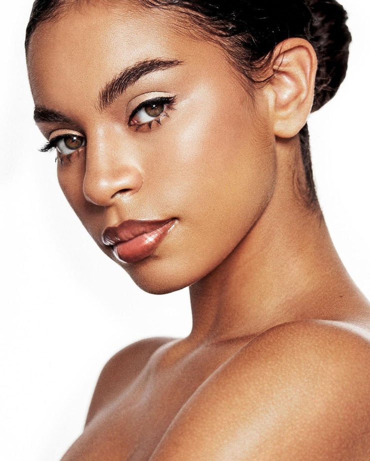 Arianna Barron Arianna Barron