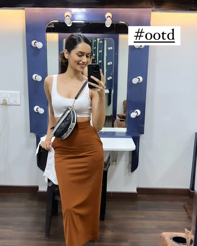Manushi Chhillar