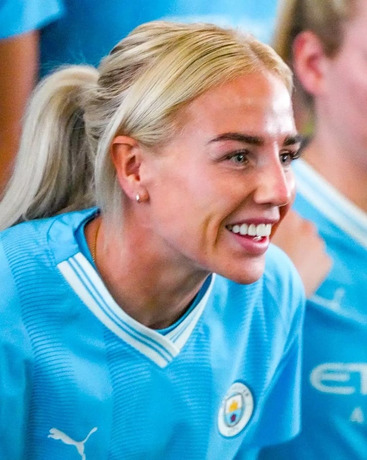 Alex Greenwood