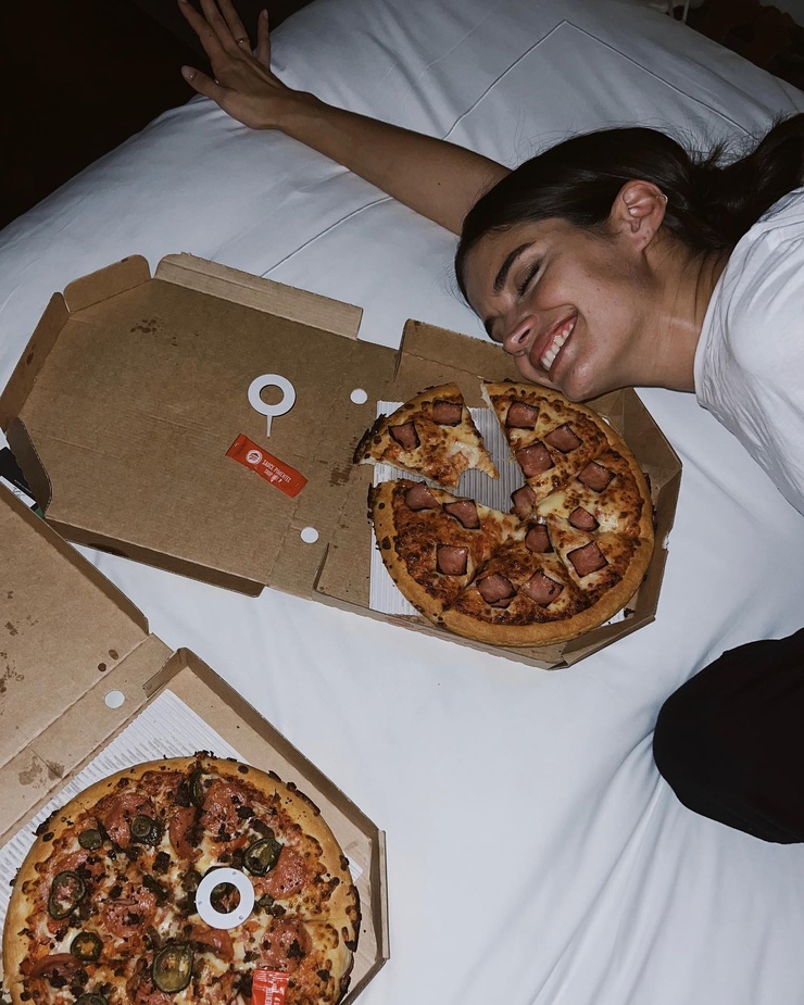 Sara Sampaio Sara Sampaio