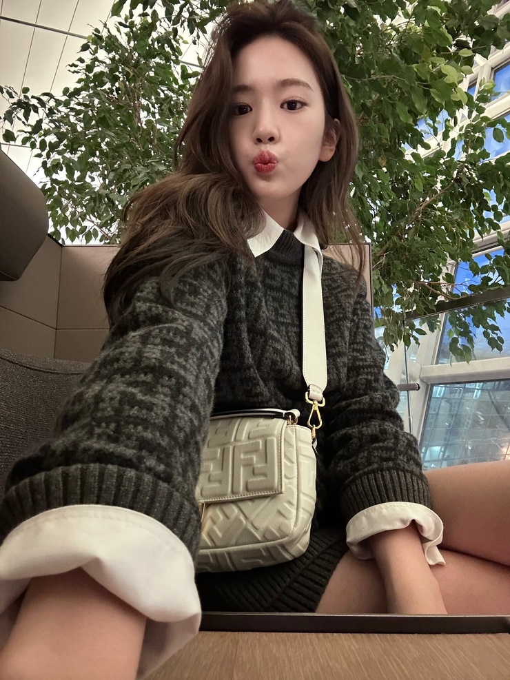 Ahn Yujin