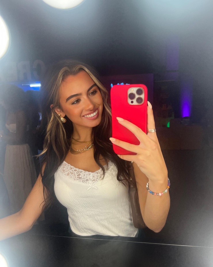 Ava Rose Giannini