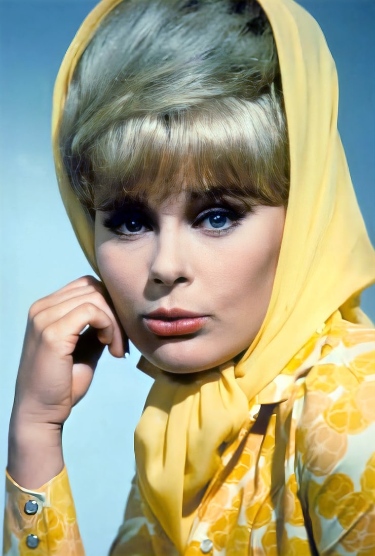 Elke Sommer