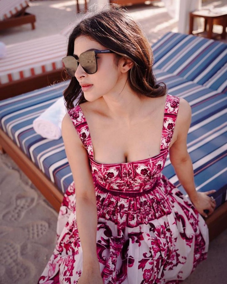 Mouni Roy