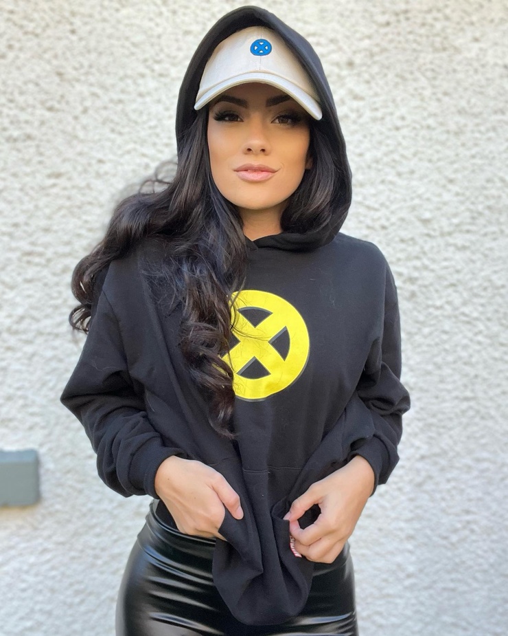 Mads Zoogirl Q