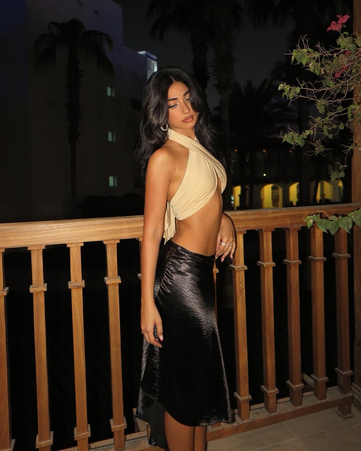 Iffat Marashi