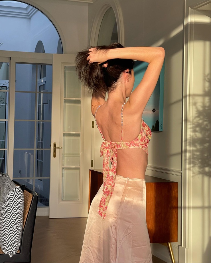 Davika Hoorne Davika Hoorne