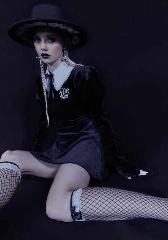 Alina Lee