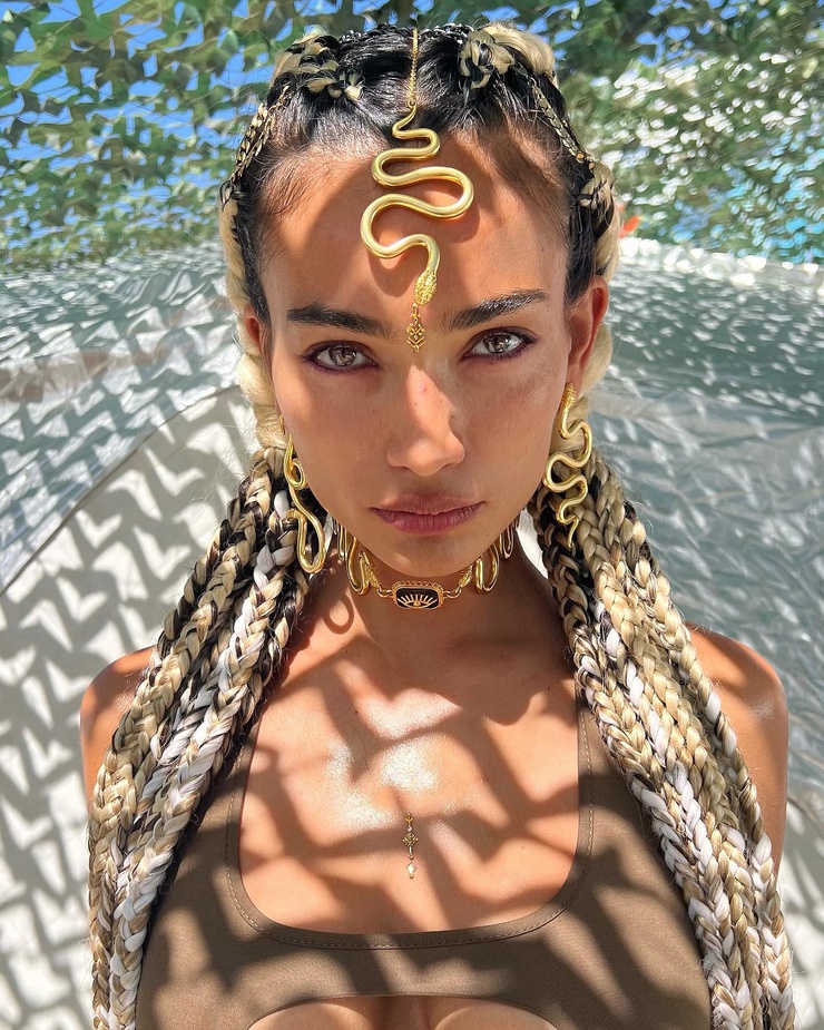 Kelly Gale