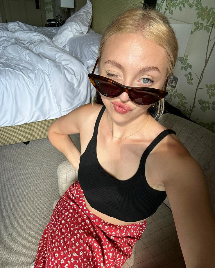 Lily Rosenthal