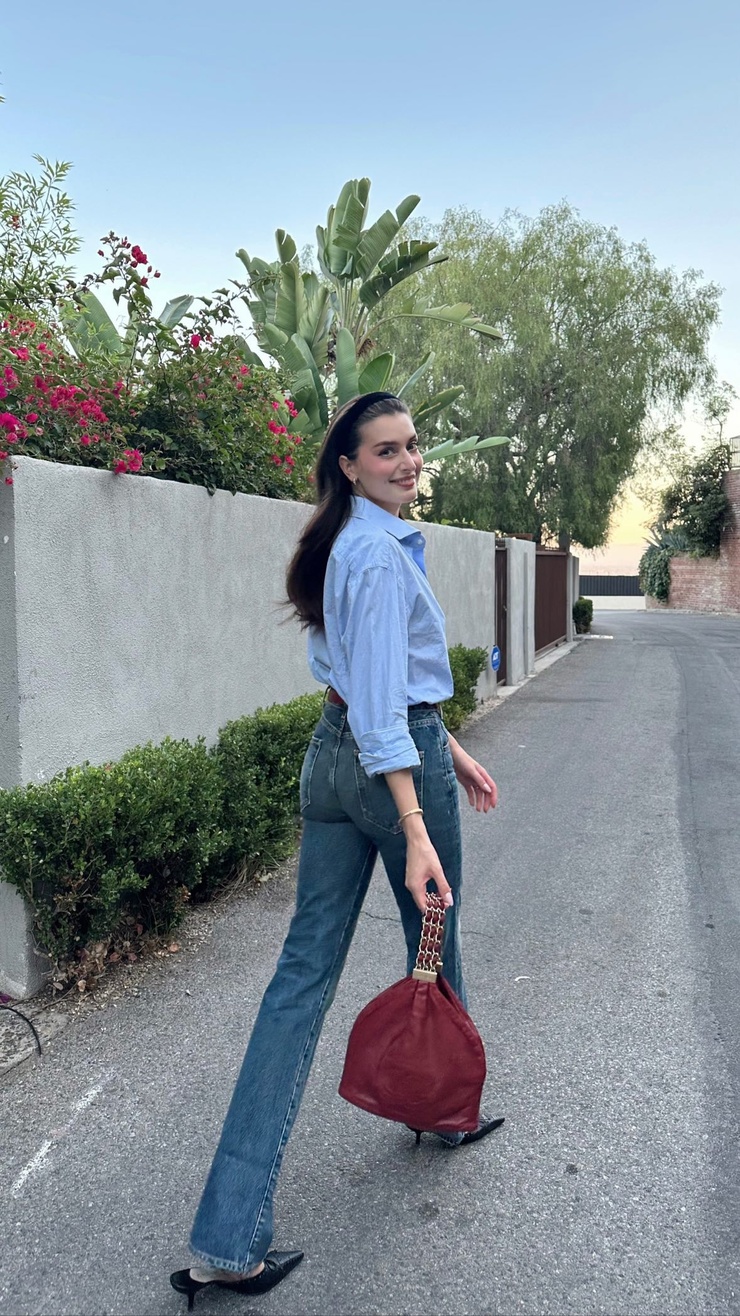 Jessica Clements