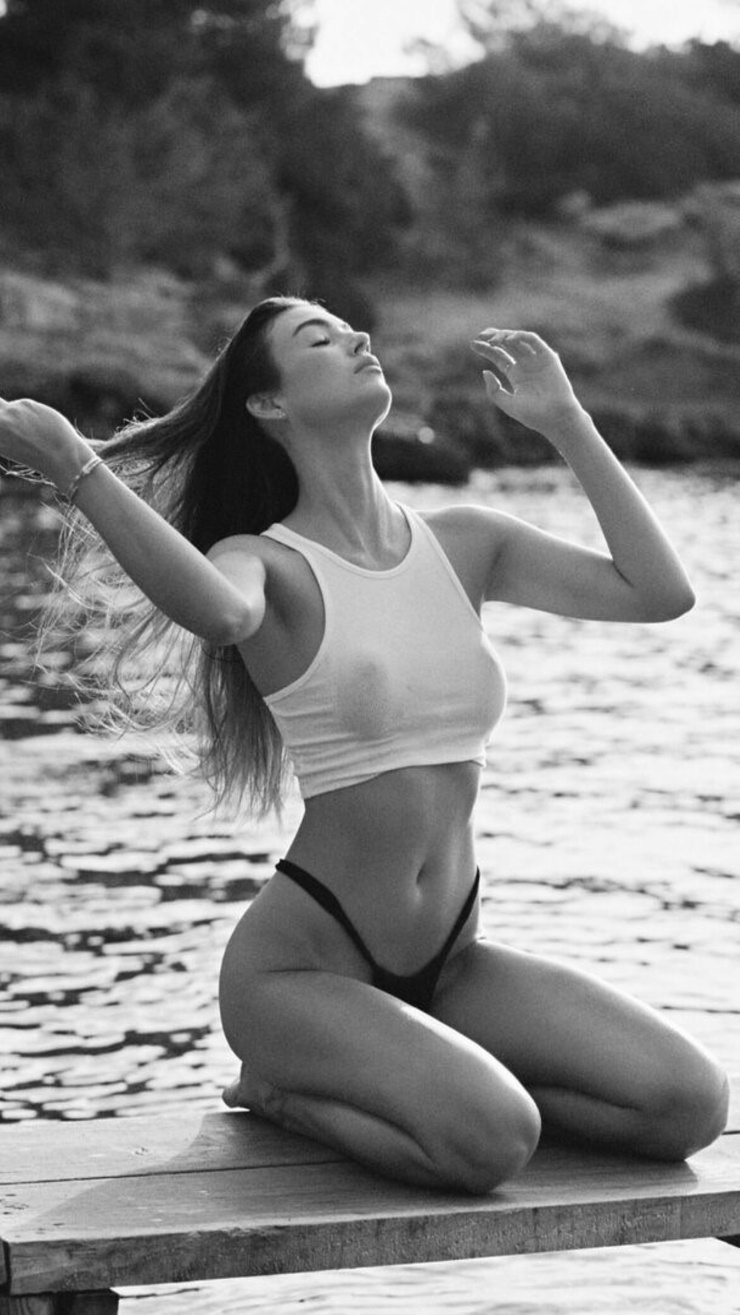 Lorena RAE Lorena RAE