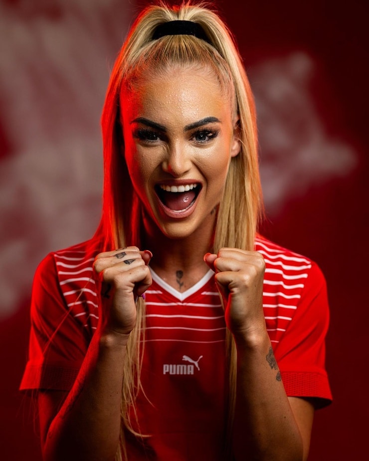 Alisha Lehmann Alisha Lehmann