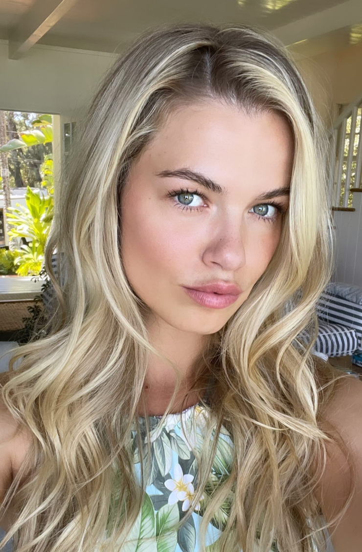 Hailey Clauson