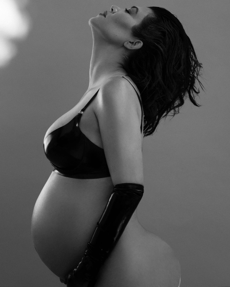 Kourtney Kardashian Kourtney Kardashian