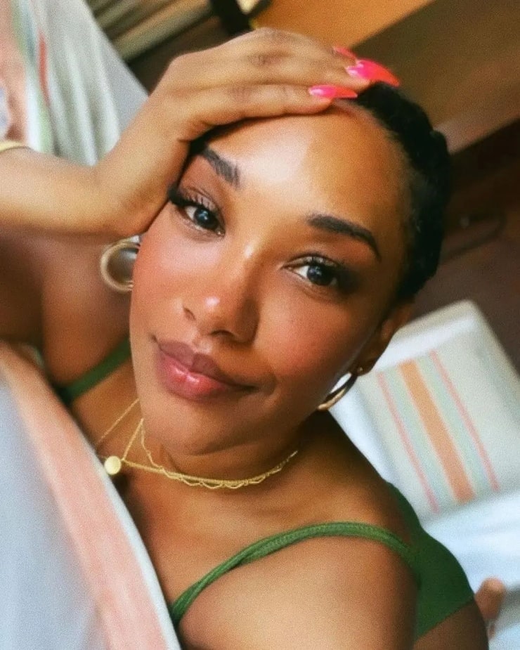 Candice Patton