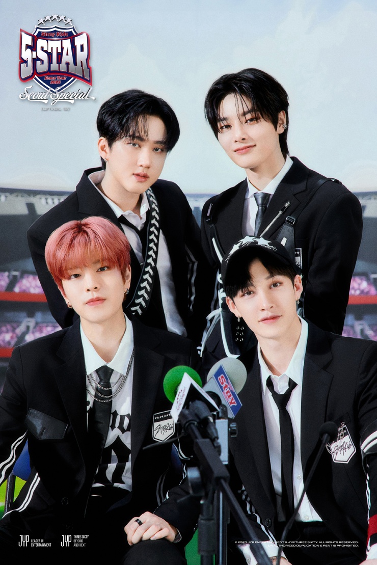 Stray Kids