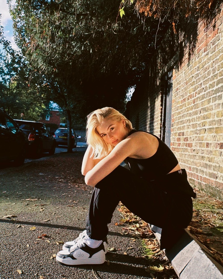 Annie Kate Knowles Annie Kate Knowles