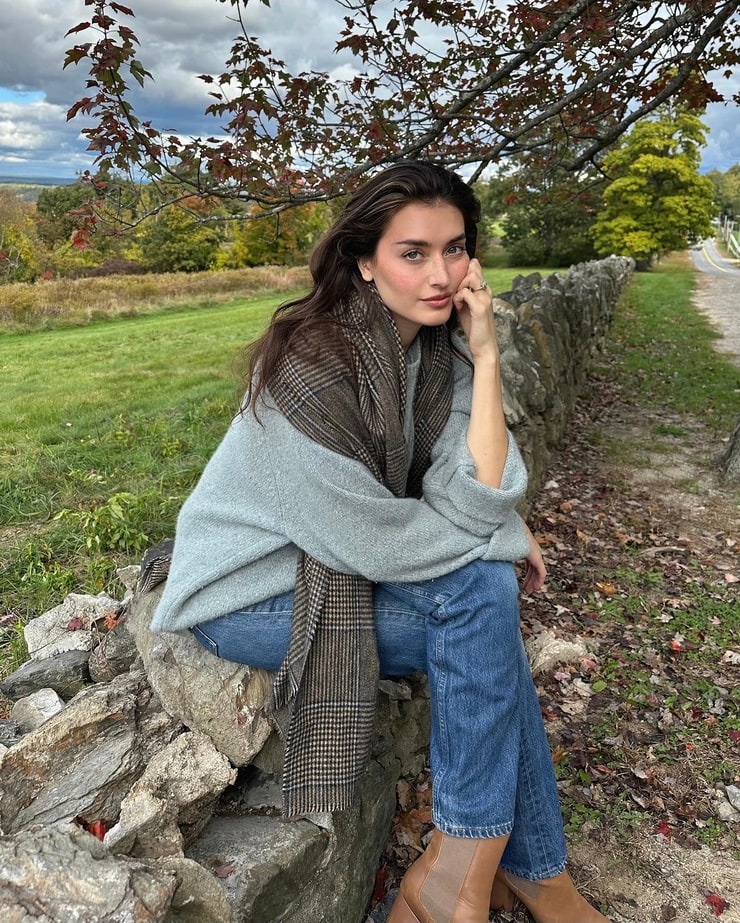 Jessica Clements