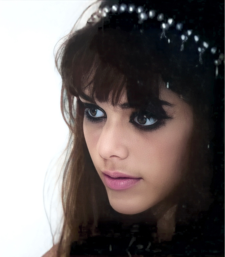 Tina Aumont Tina Aumont