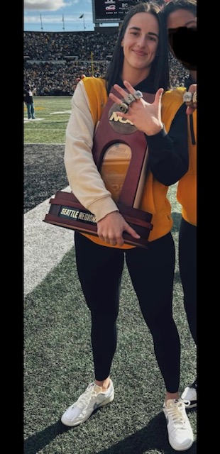 Caitlin Clark (ii)
