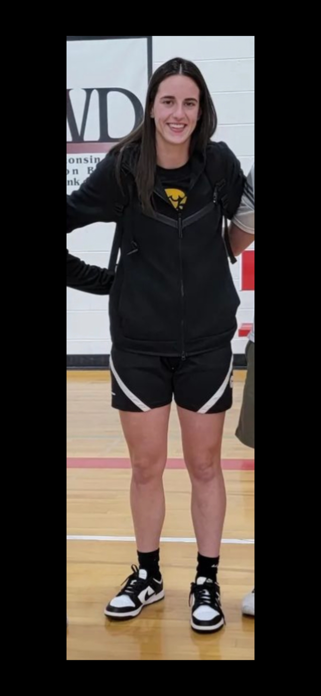 Caitlin Clark (ii)