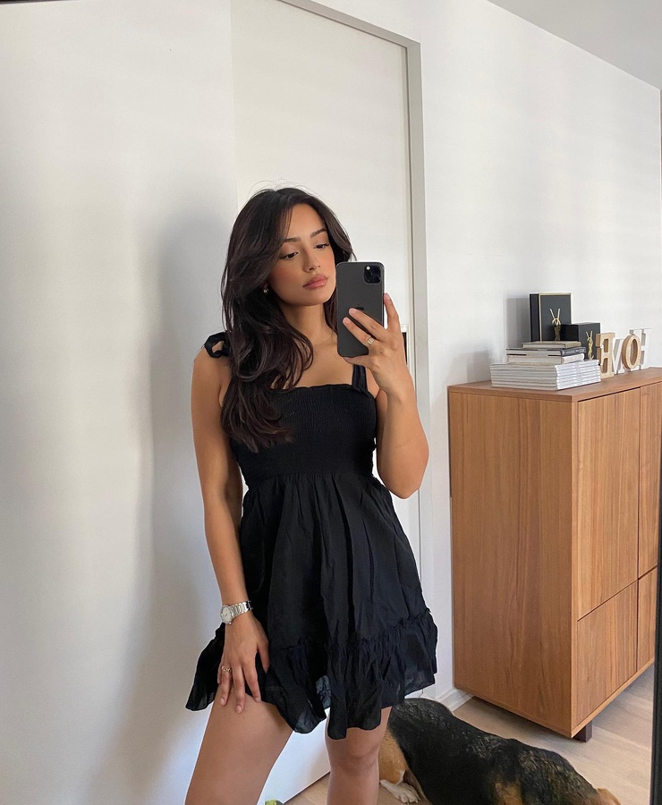 Claire Burgos